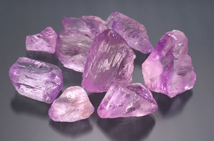 Uncut Kunzite photo image