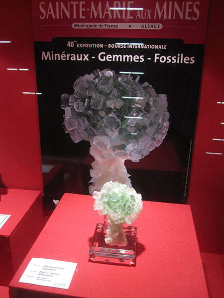 Apophyllite Display photo image